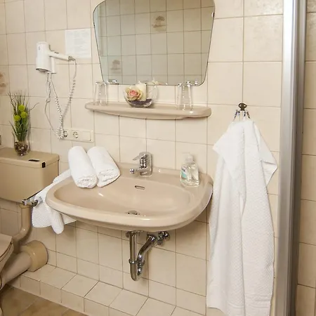 Hotell Landgasthaus Zum Naturschutzpark Bispingen